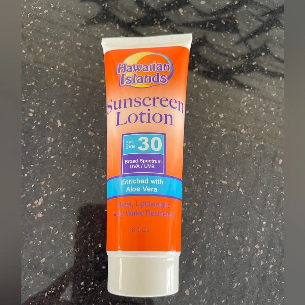 Sunscreen Lotion Disguised Booze Carrier